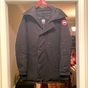 Canada Goose Men’s Château Parka medium